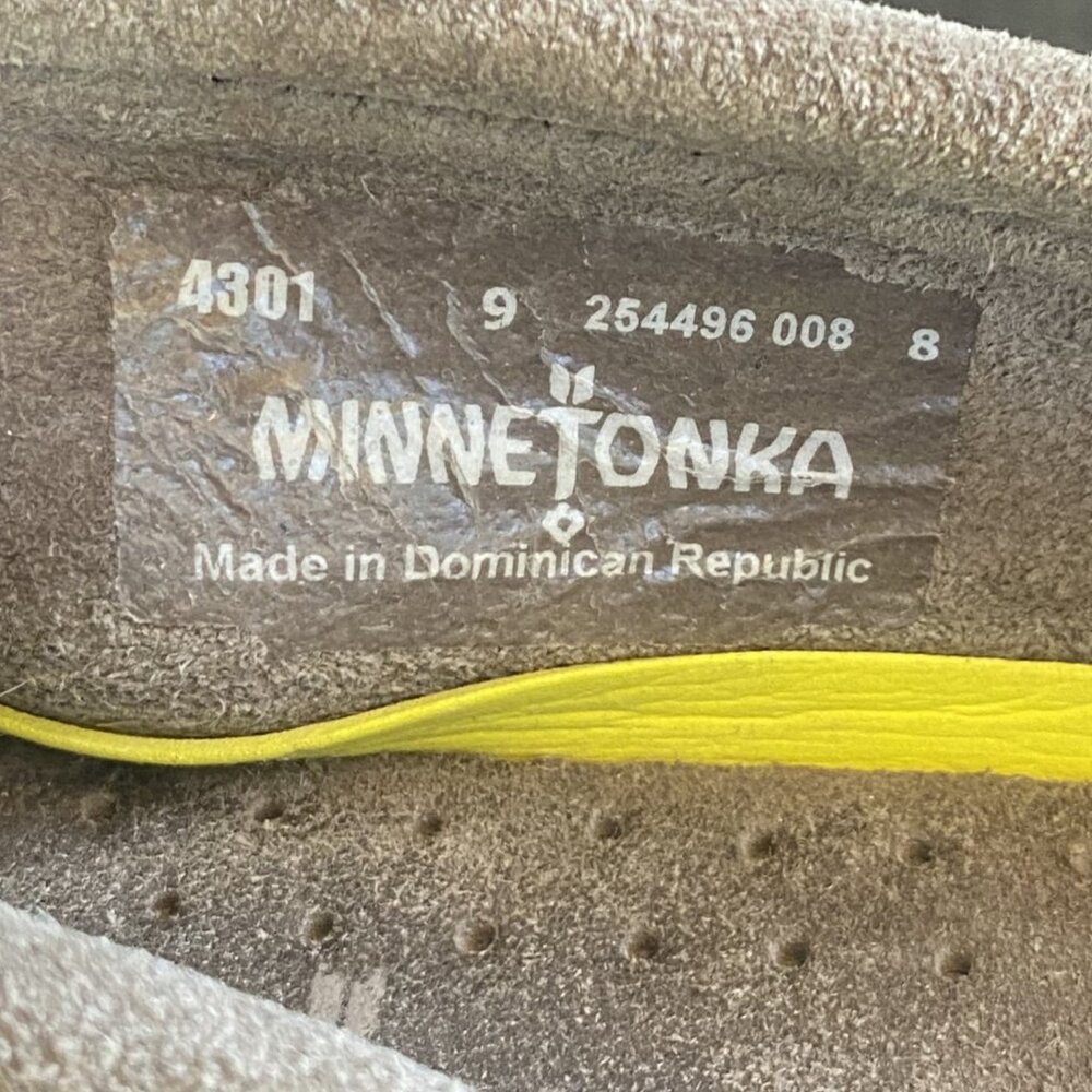 Minnetonka | Kilty Plus Moccasin Grey Suede | Size‎ 9 Women's - Picture 9 of 16